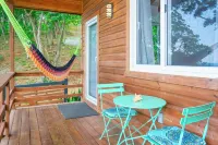 Beachfront Bungalow located steps from the Ocean!