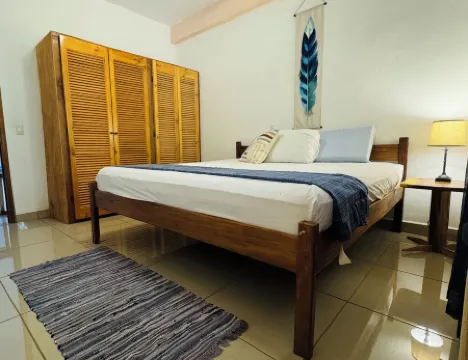 Beautiful Carillo poolside condo w/ AC! Location+