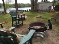 Lakefront, cozy cottage, fish, swim in your backyard, bonfires, bike, Nordic Mtn