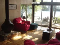 Perfect Lakeside Getaway - Craig's Pond Cabin (45m from Acadia National Park)