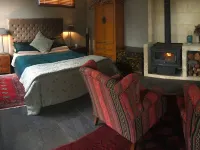 Peace and serenity in the hills close to wineries Hotels in Forest Range