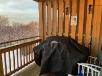 3bd/2ba Summit Condo Close to Village and on shuttle route.
