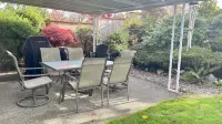 Quiet, private, bungalow w fenced yard.