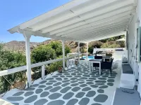Siesta Villas Cycladic Elegance with Castle View - 4-Star