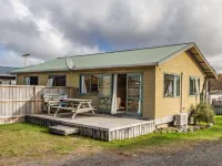 Traverse Cabin. Cosy three bedroom holiday home Hotel a 