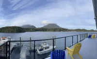 Waterfront Ucluelet Harbour Lodging