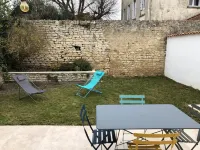 Village house with terrace and small garden in the heart of Saint Pierre d'Oleron