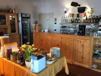 Trentino in malga: Malga Zanga - servizio colazione