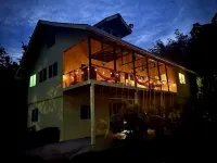 Perfect for Families, Surfers and Nature-Lovers!!