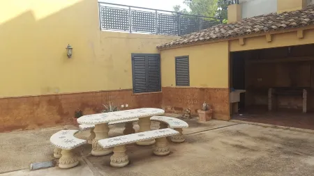 My refuge Chella Отели в г. Каналь-де-Наваррес