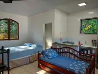 Chalet between Sea and Mountain Hotels near Ilha das Couves, Ubatuba SP