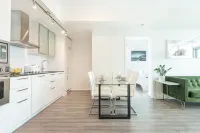 Beautiful Luxurious Modern With Breathtaking Views - Bungalows