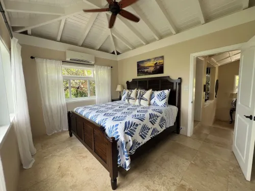 Private Pool overlooking ocean, large deck on Estate Property.  Great Privacy.