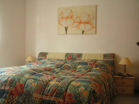 Holiday Waldblick Schwanheim with large terrace and stunning views Отели в г. Шванхайм