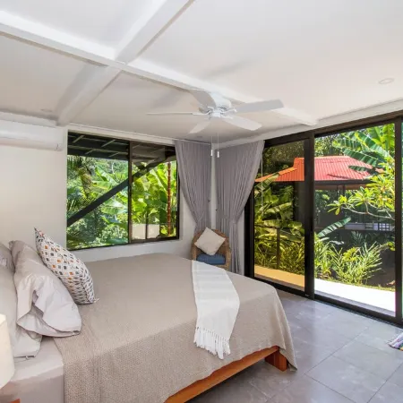 3 Bedroom Villa in Matapalo with Amazing Ocean View Jungle Views and Pool! Отели в г. Савегре