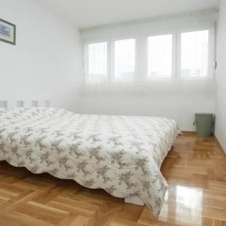 Cozy family-friendly apt. in the center of Split,10 min walk to the Dioc.Palace