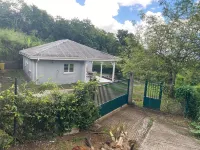 Villa F4 vue mer Dans un Écrin de Verdure au Calme à Proximité des Plages du sud