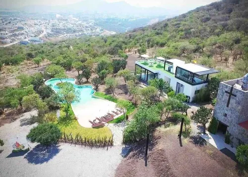 Casa Moderna con Recamara en Planta Baja, Juriquilla Hotels in Juriquilla