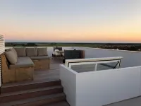 Beautiful penthouse with spectacular sea view and swimming pool