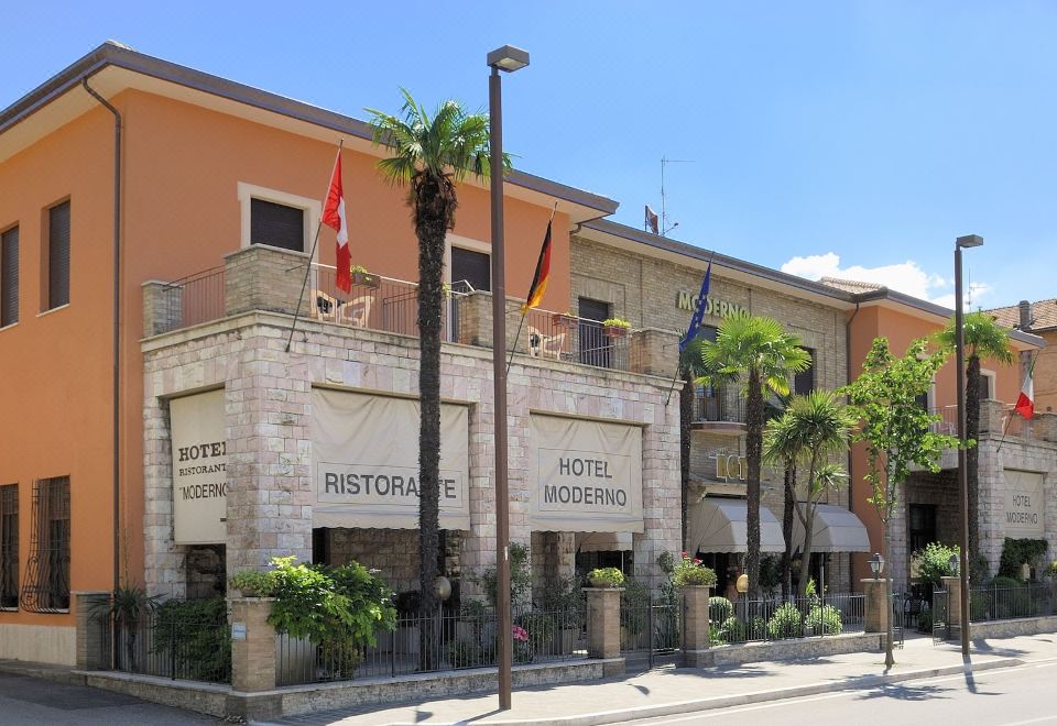 hotel overview picture