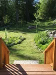 Cozy ,artistic cottage in a garden setting close to the beach and hiking trails.
