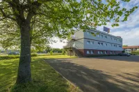 Hôtel Cerise Auxerre Hotels in Migennes