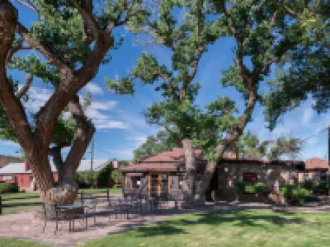 サンダーバード ロッジ アパッチのホテル