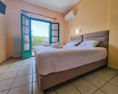 Hotel Spiridoula Отели в г. 