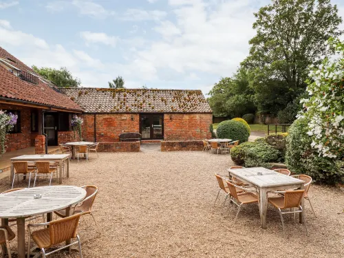 The Grange Cottage 2