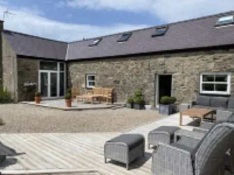 Farmhouse Hotels in Nefyn