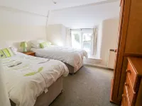 3 Rose Cottages - Homestays