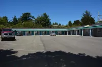 Pacific Sunset Inn - parking