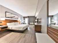 Admiral Inn Mississauga Hotels near Erindale GO Station