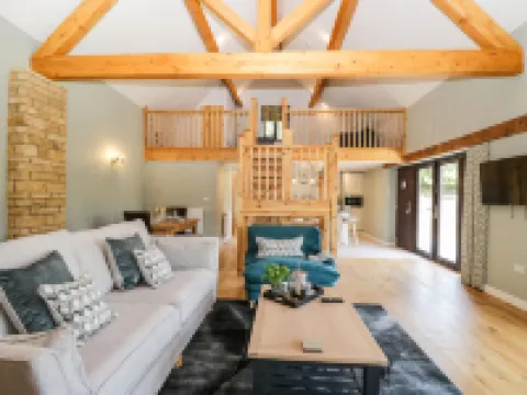 Petals Patch Hotels in Lower Slaughter