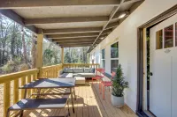 Winnsboro Home on 17 Acres: Outdoor Spots & Trails