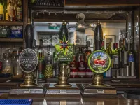 The George Inn Hotele w: Warminster