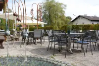 Hotel am Wald Hotels near Tunnel am Staudamm