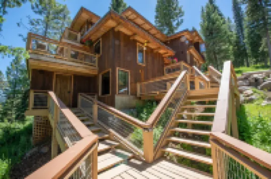 Jackson Hole Hideout Hotels in Wilson