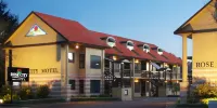 Rose City Motel Hotels near Farm Source Longburn