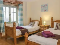 Orchard Cottage Hotels in Mochdre