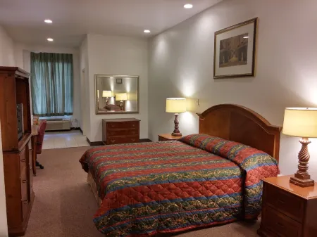 Country Regency Inn & Suites Отели в г. Манвел