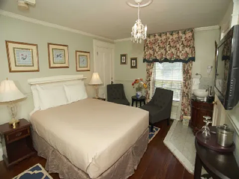 貝爾維尤旅館 榆樹別墅附近的飯店