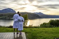 Fjellkysten Hotels in Lavangen