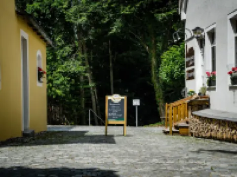 Wallfahrts-Gaststätte Heilbrünnl Hotels in Roding