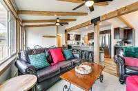 Family-Friendly Lakefront Retreat in Tomahawk! - WiFi