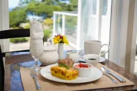Ocean House - breakfast