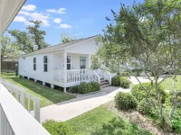 Coast Oaks Cottage 5 1 Bedroom Cottage by RedAwning