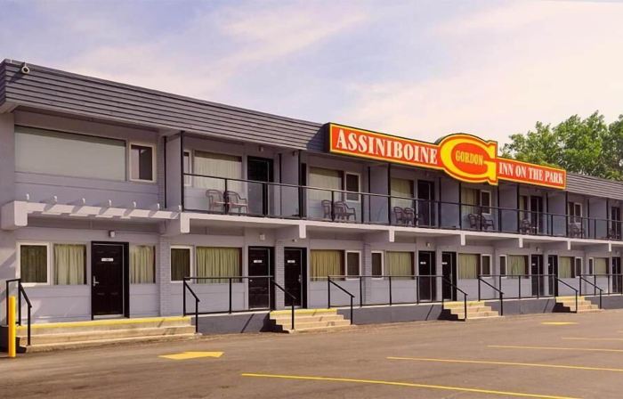 Travelodge by Wyndham Winnipeg Airport West