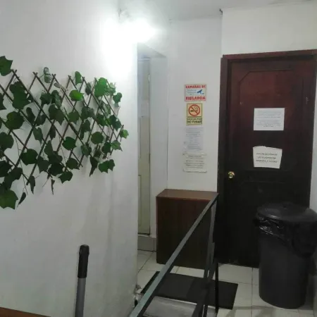 Hostal Oficinas Posada Albergue a 5 Minutos Foro Sol Palacio Deportes Aeropuerto