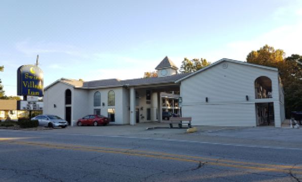 Swiss Village Inn